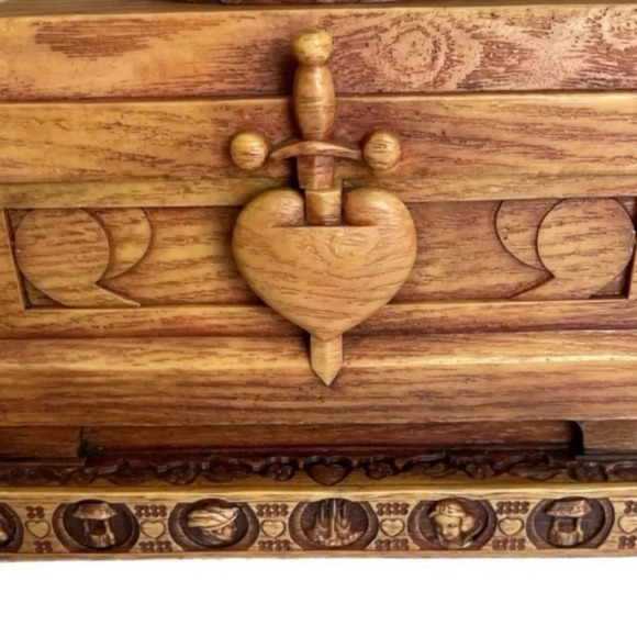 Rare Disney Showcase Collection Snow White Heirloom Box by Robert Olszewski - Picture 4 of 13